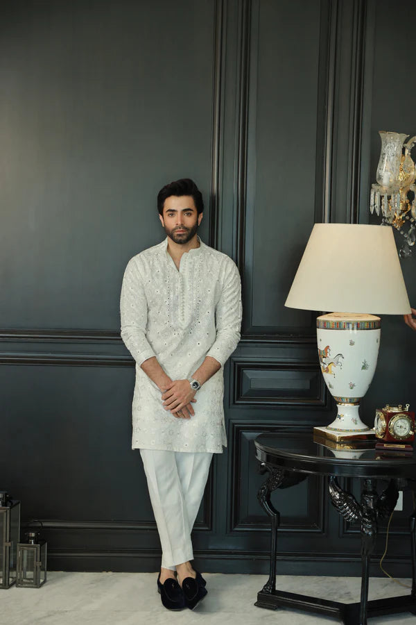 Off White Kurta Pyjama SM-002