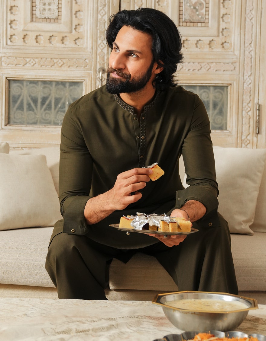 Mehndi Green Embroidered Blended Kameez Shalwar