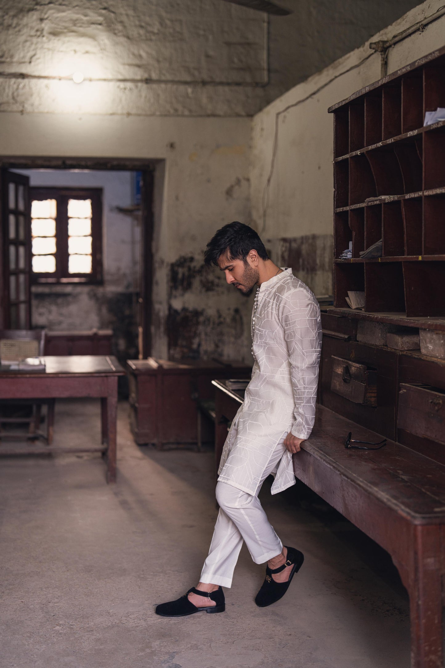 White Damask Kurta Pyjama