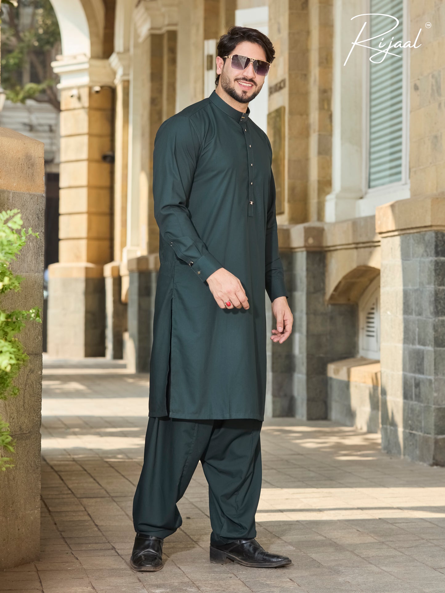 AWWAL 12