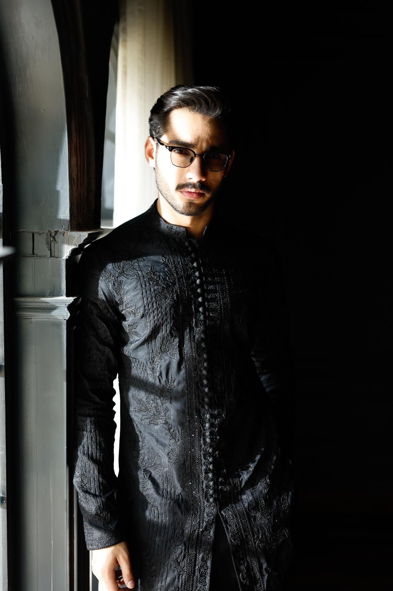 Black Saahib Kurta Pyjama